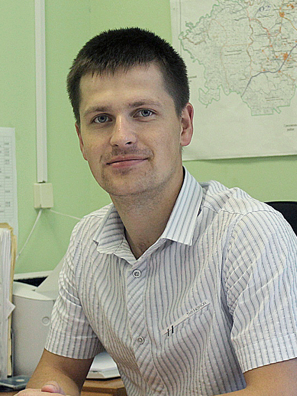 Пуравец Евгений Владимирович.